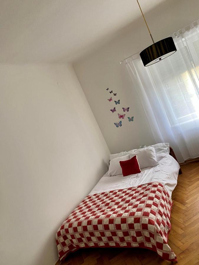 Studio Apartman Thalia Загреб Екстер'єр фото